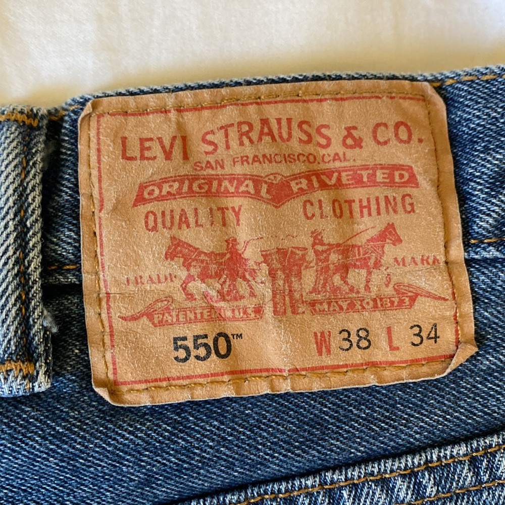 Vintage Levi 550 jeans 38x34 - Picture 3 of 3